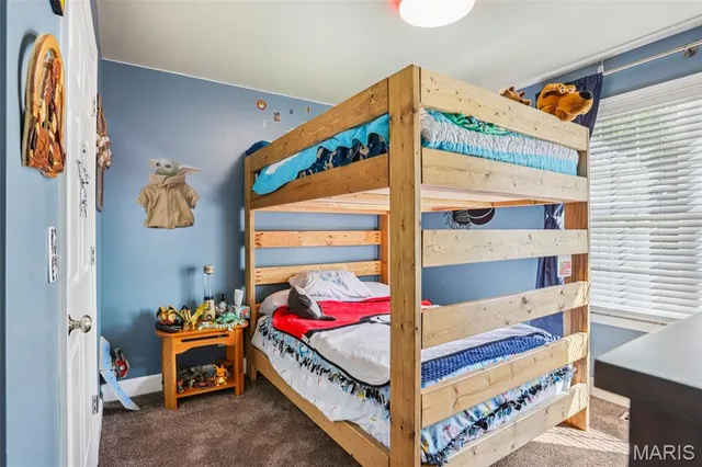 $410,000 | 17 Weeks Lane, Litchfield, IL 62056