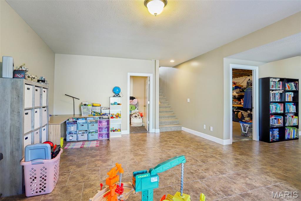 17 Weeks Lane Litchfield, IL 62056 - Photo 27 of 45