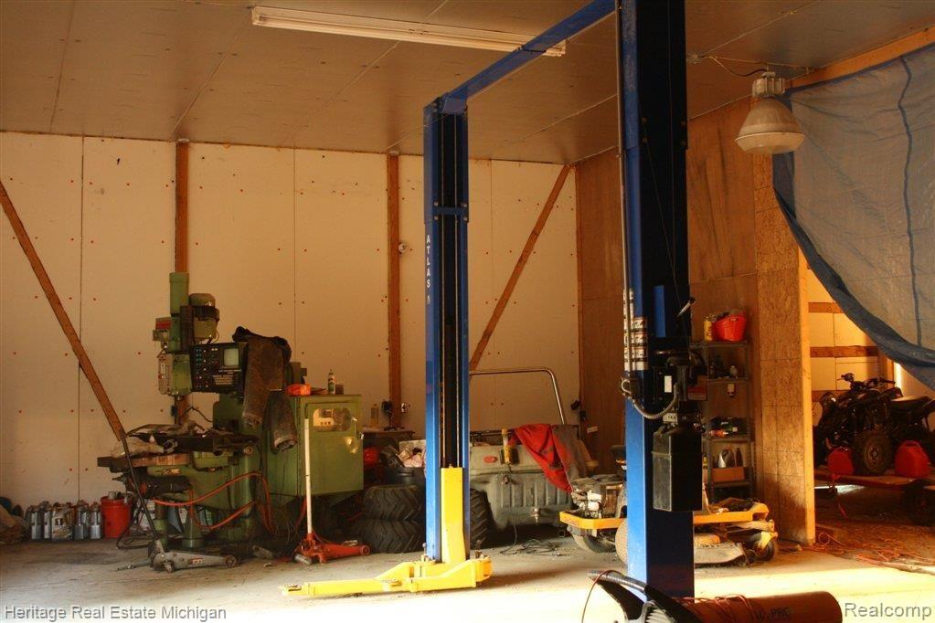 7561 Munsell Road Howell, MI 48843 - Photo 3 of 4 INSIDE POLE BARN