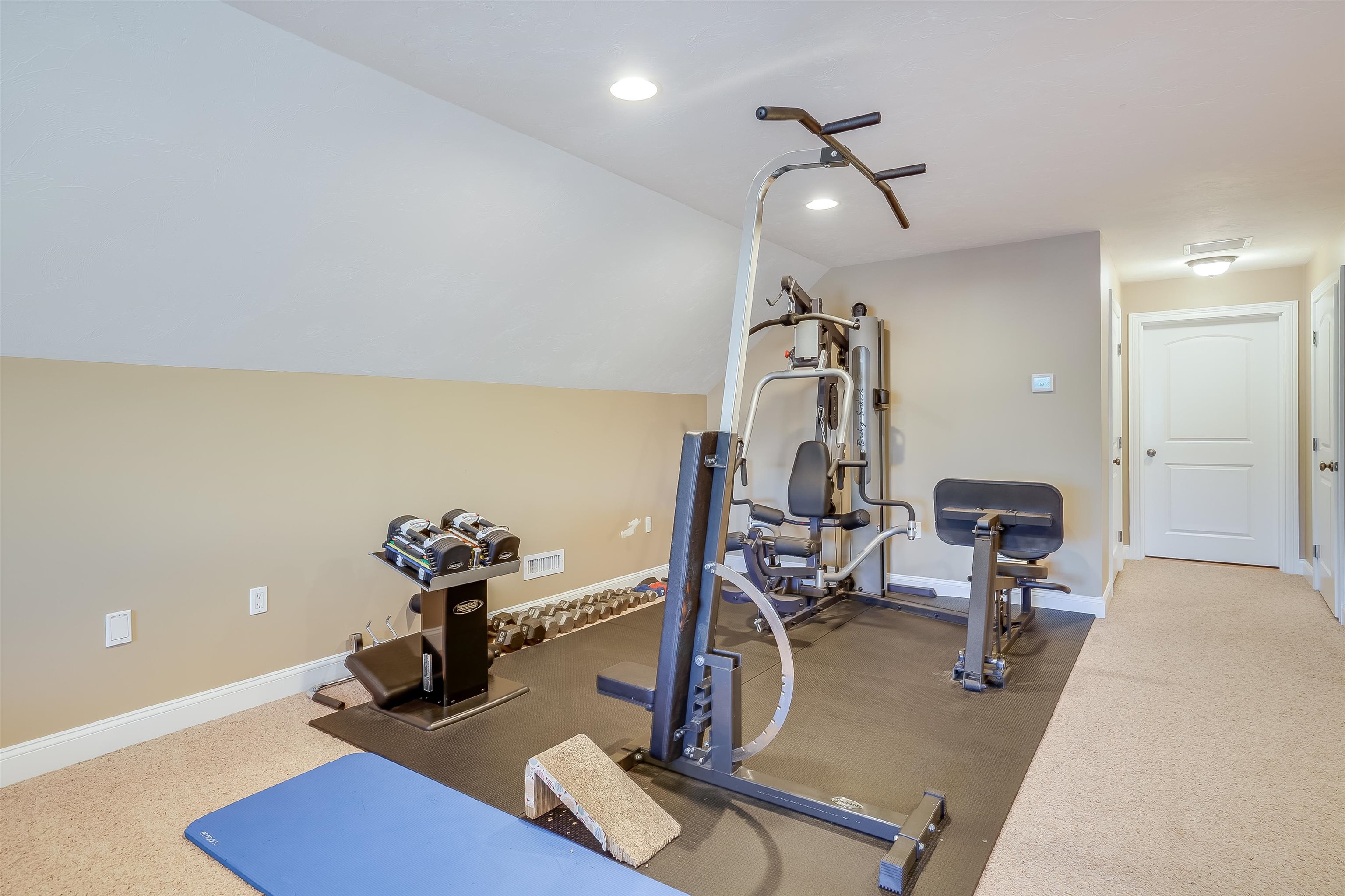 8 Duston Road Windham, NH 03087 - Photo 26 of 40