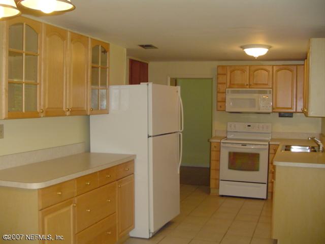 1544 Rivers Road Green Cove Springs, FL 32043 - Photo 4 of 6 Kitchen