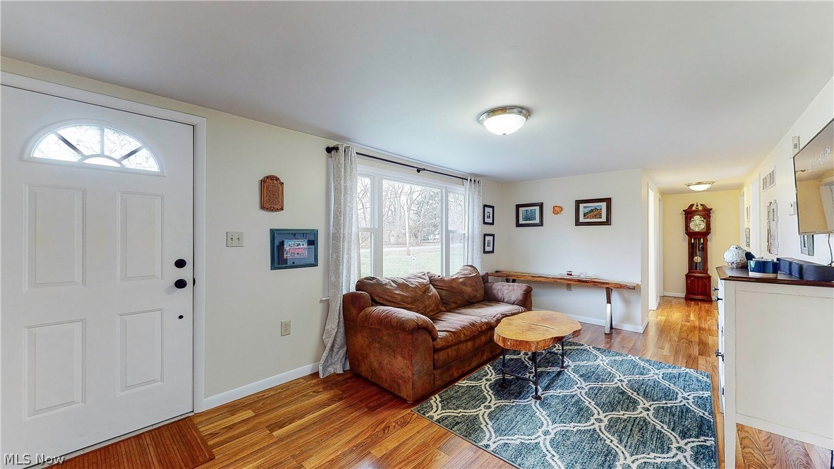 1215 Briggle Road Akron, OH 44320 - Photo 2 of 35 Gallery Image 2