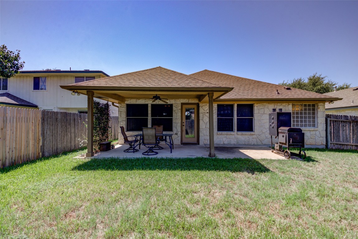 2410 Hutton Lane Leander, TX 78641 - Photo 27 of 32
