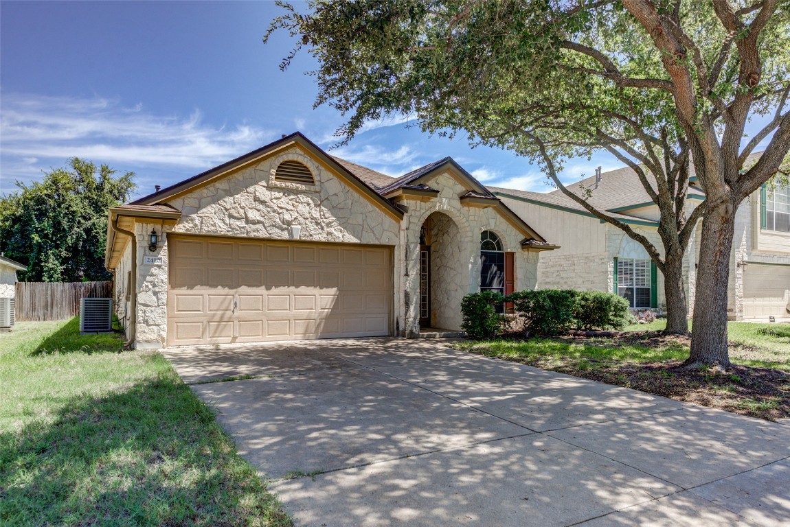 2410 Hutton Lane Leander, TX 78641 - Photo 3 of 32