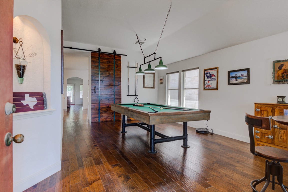 2410 Hutton Lane Leander, TX 78641 - Photo 4 of 32