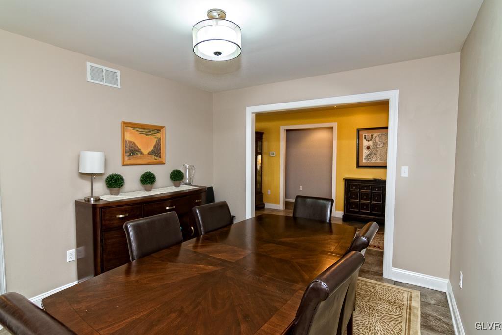 225 East Dell Road Bath, PA 18014 - Photo 13 of 46