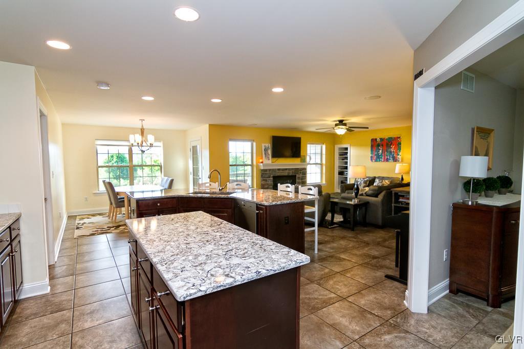 225 East Dell Road Bath, PA 18014 - Photo 16 of 46