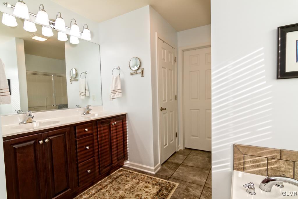 225 East Dell Road Bath, PA 18014 - Photo 25 of 46