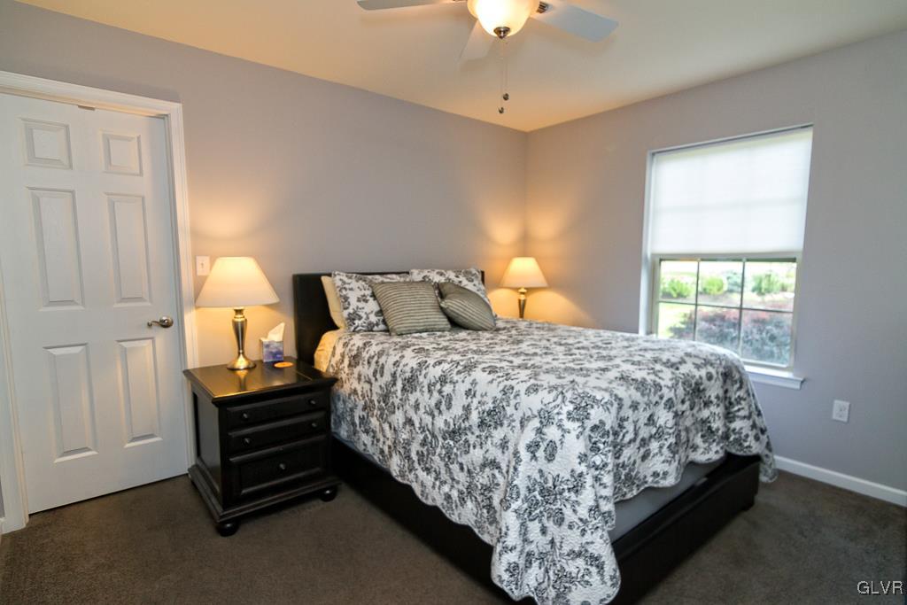 225 East Dell Road Bath, PA 18014 - Photo 28 of 46