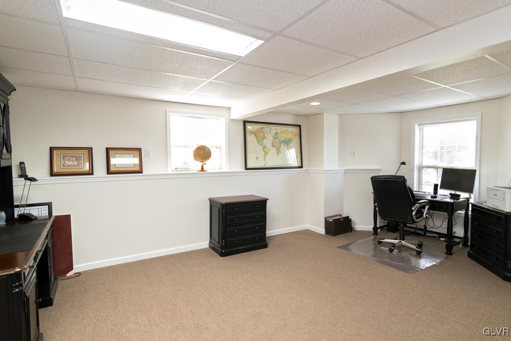 225 East Dell Road Bath, PA 18014 - Photo 39 of 46
