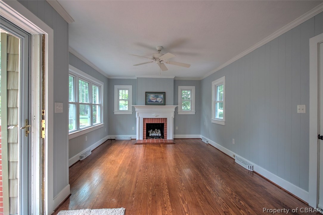 5238 Chestnut Fork Road Gloucester, VA 23061 - Photo 16 of 33 Formal Living Room/ Front Door Entrance