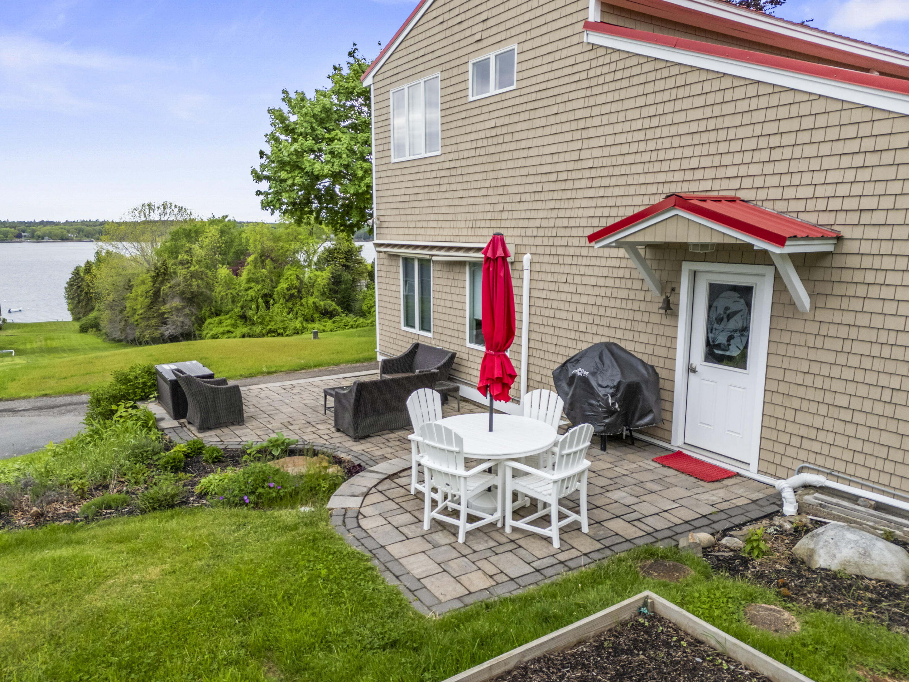 5 Seymour Road Harpswell, ME 04066 - Photo 1 of 71 5 Seymour Rd_147