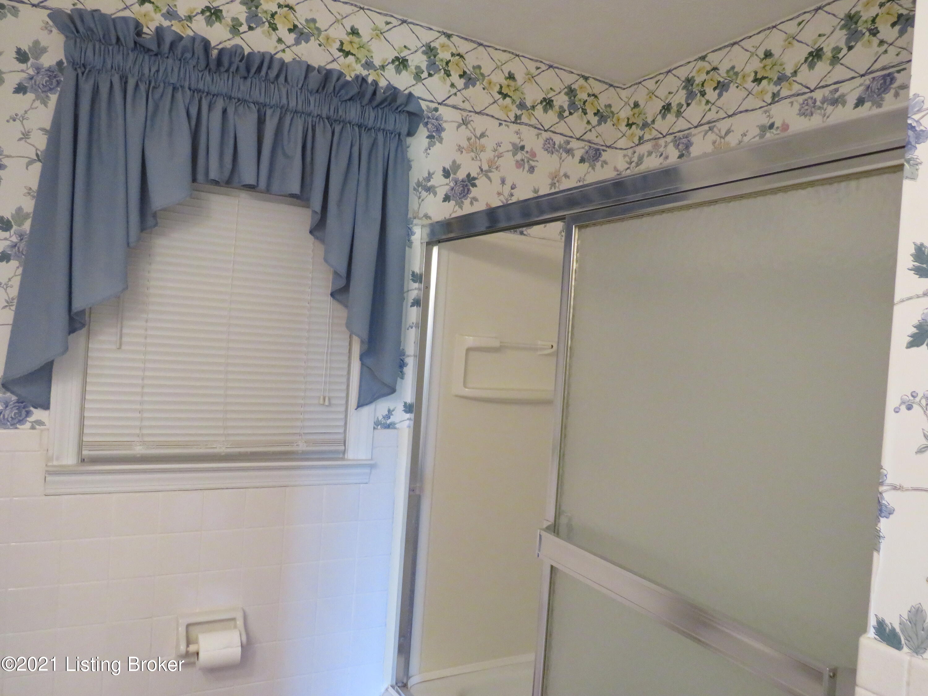 12588 Mt Eden Road Mount Eden, KY 40046 - Photo 25 of 56 Full Bath