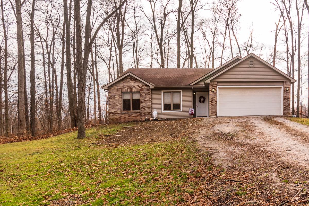 13318 Madden Road Churubusco, IN 46723 - Photo 1 of 31 Gallery Image 1