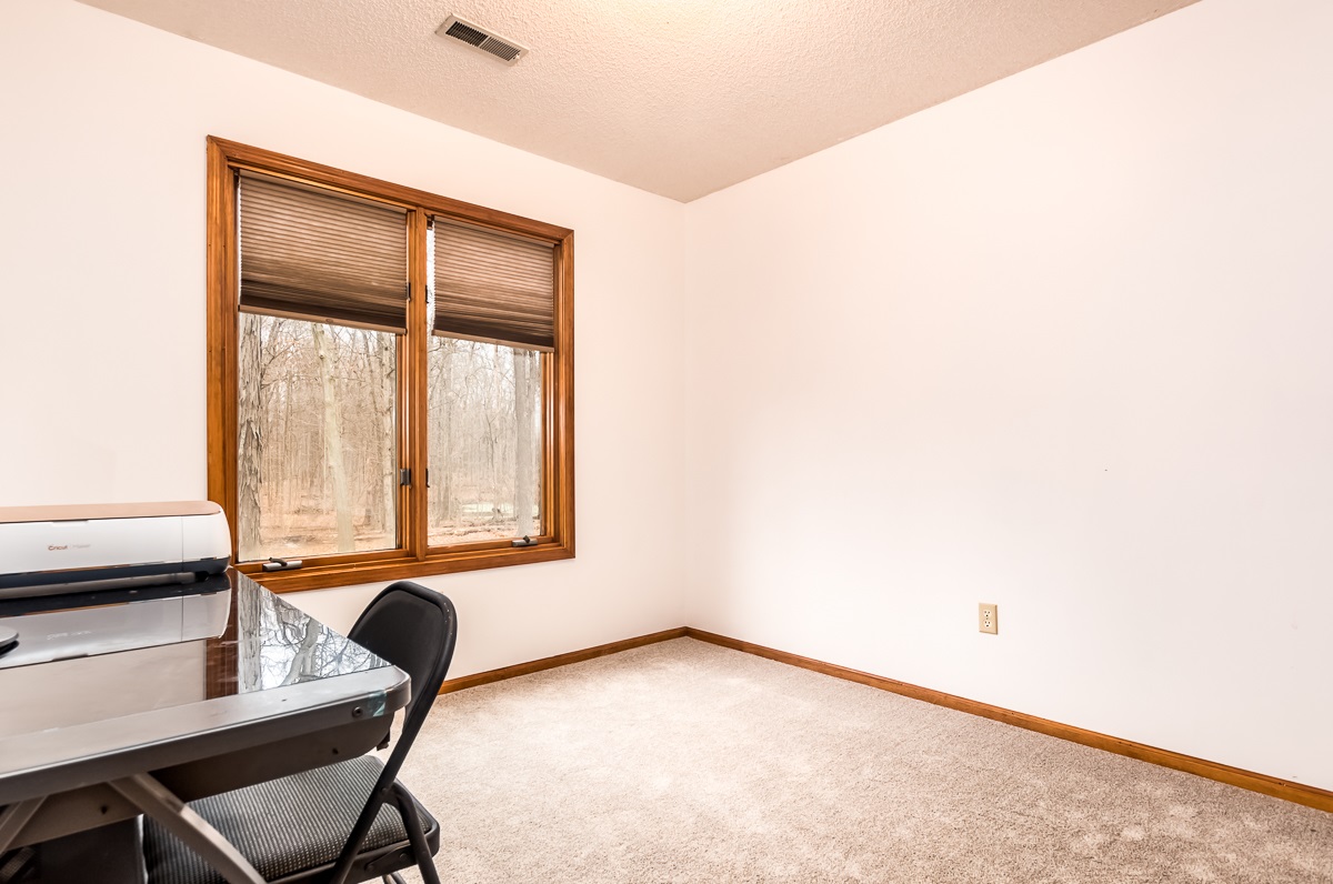 13318 Madden Road Churubusco, IN 46723 - Photo 13 of 31 Gallery Image 13