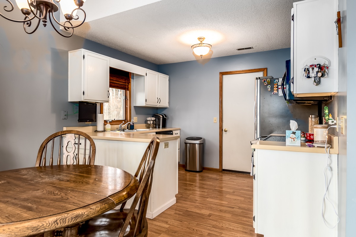 13318 Madden Road Churubusco, IN 46723 - Photo 22 of 31 Gallery Image 22