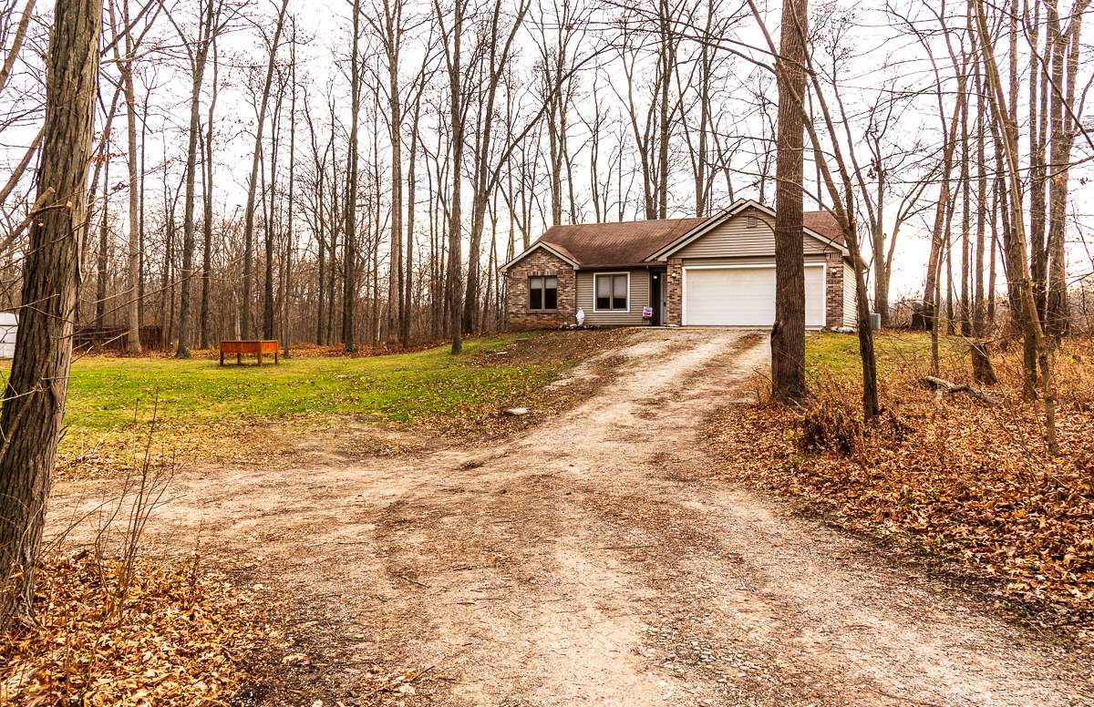 13318 Madden Road Churubusco, IN 46723 - Photo 23 of 31 Gallery Image 23