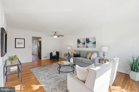 $499,999 | 604 Blandford Street, Rockville, MD 20850