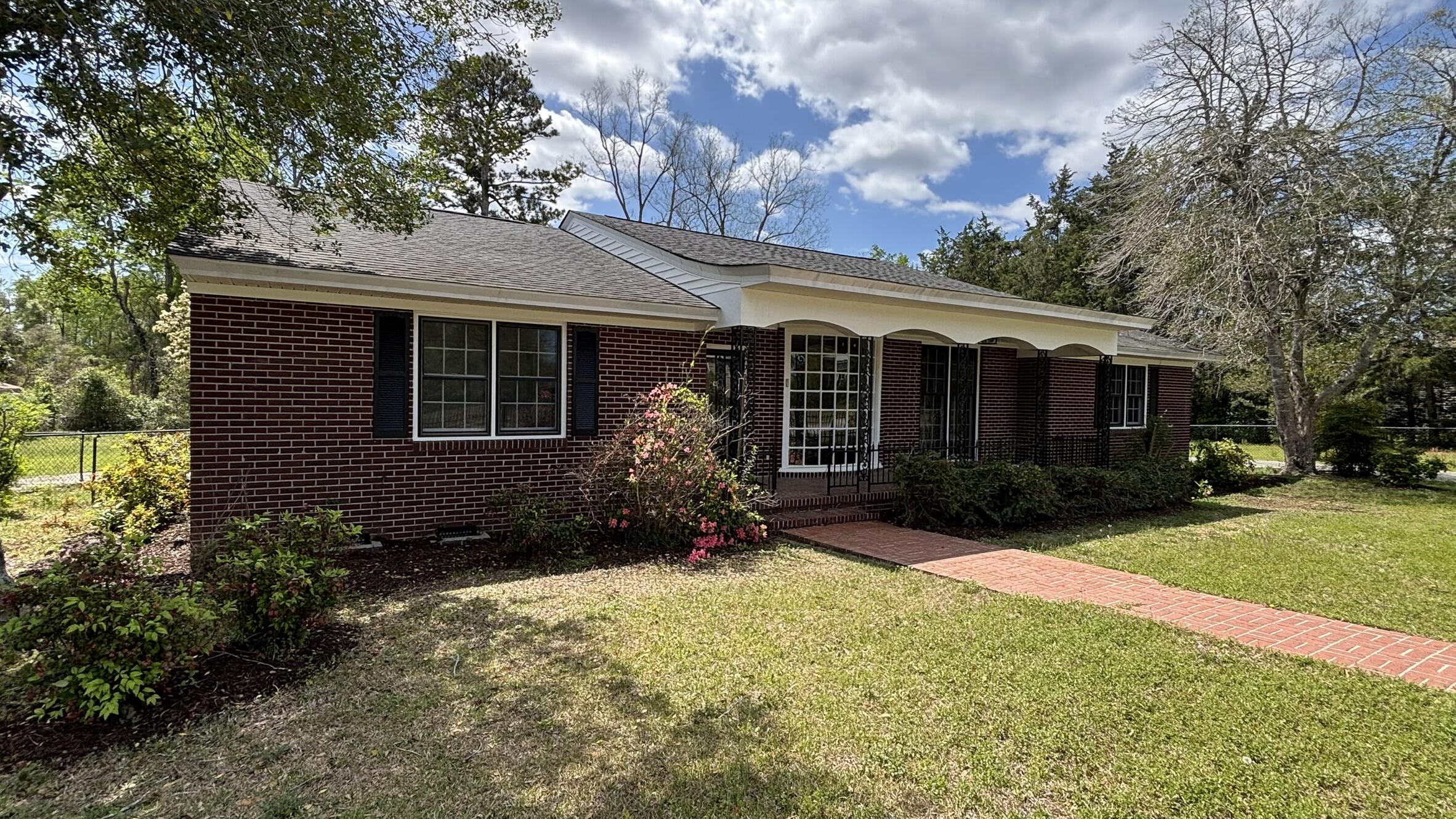 421 River Drive Rowesville, SC 29133 - Photo 1 of 26 Main View