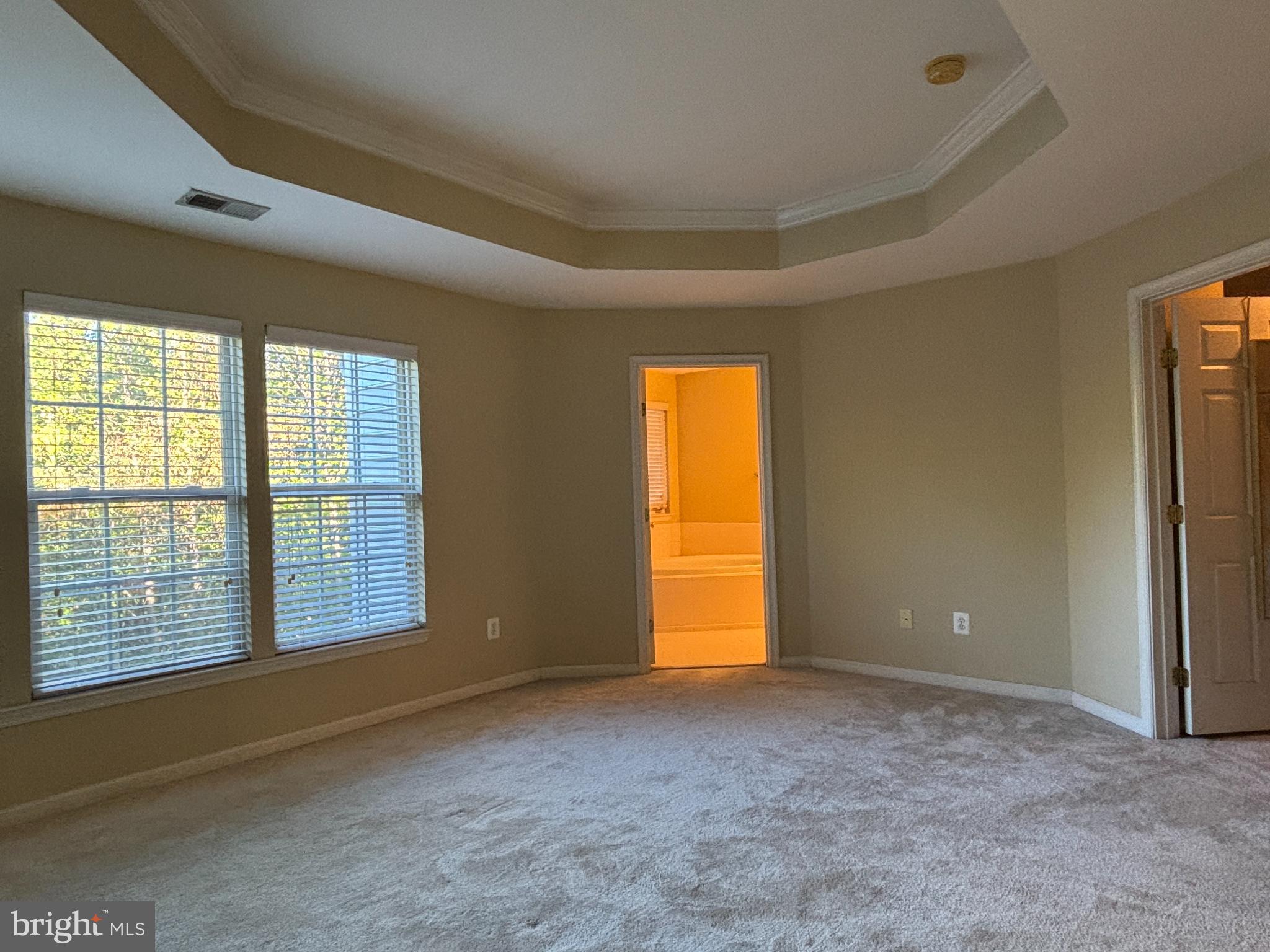 1538 Grosbeak Court Woodbridge, VA 22191 - Photo 12 of 39 a view of an empty room with a window