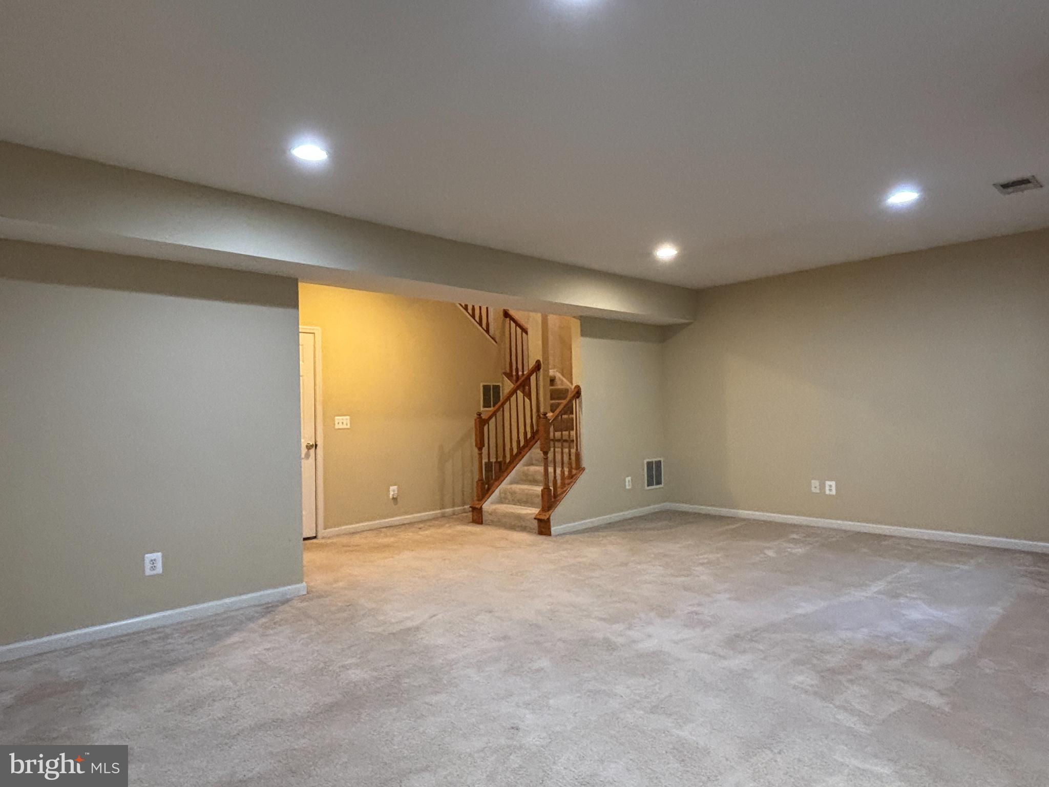 1538 Grosbeak Court Woodbridge, VA 22191 - Photo 34 of 39 a view of a room with gym equipment