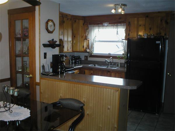 6 Loretta Street Springfield, MA 01118 - Photo 4 of 18 Gallery Image 4