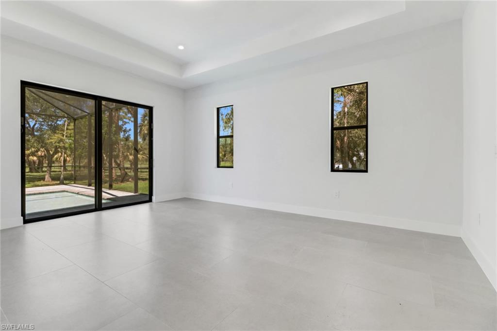 739 23rd Street Southwest Naples, FL 34117 - Photo 18 of 44