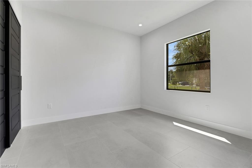 739 23rd Street Southwest Naples, FL 34117 - Photo 25 of 44