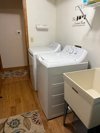 $299,900 | 804 Deer Path Lane, Elwood, IL 60421