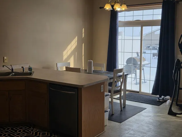 $215,000 | 2155 Cleveland Lane South, Cambridge, MN 55008