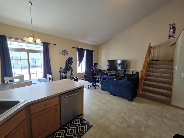 $215,000 | 2155 Cleveland Lane South, Cambridge, MN 55008