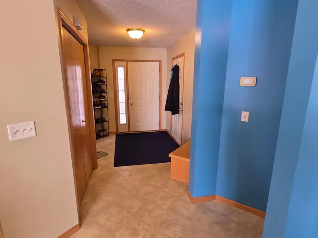 $215,000 | 2155 Cleveland Lane South, Cambridge, MN 55008