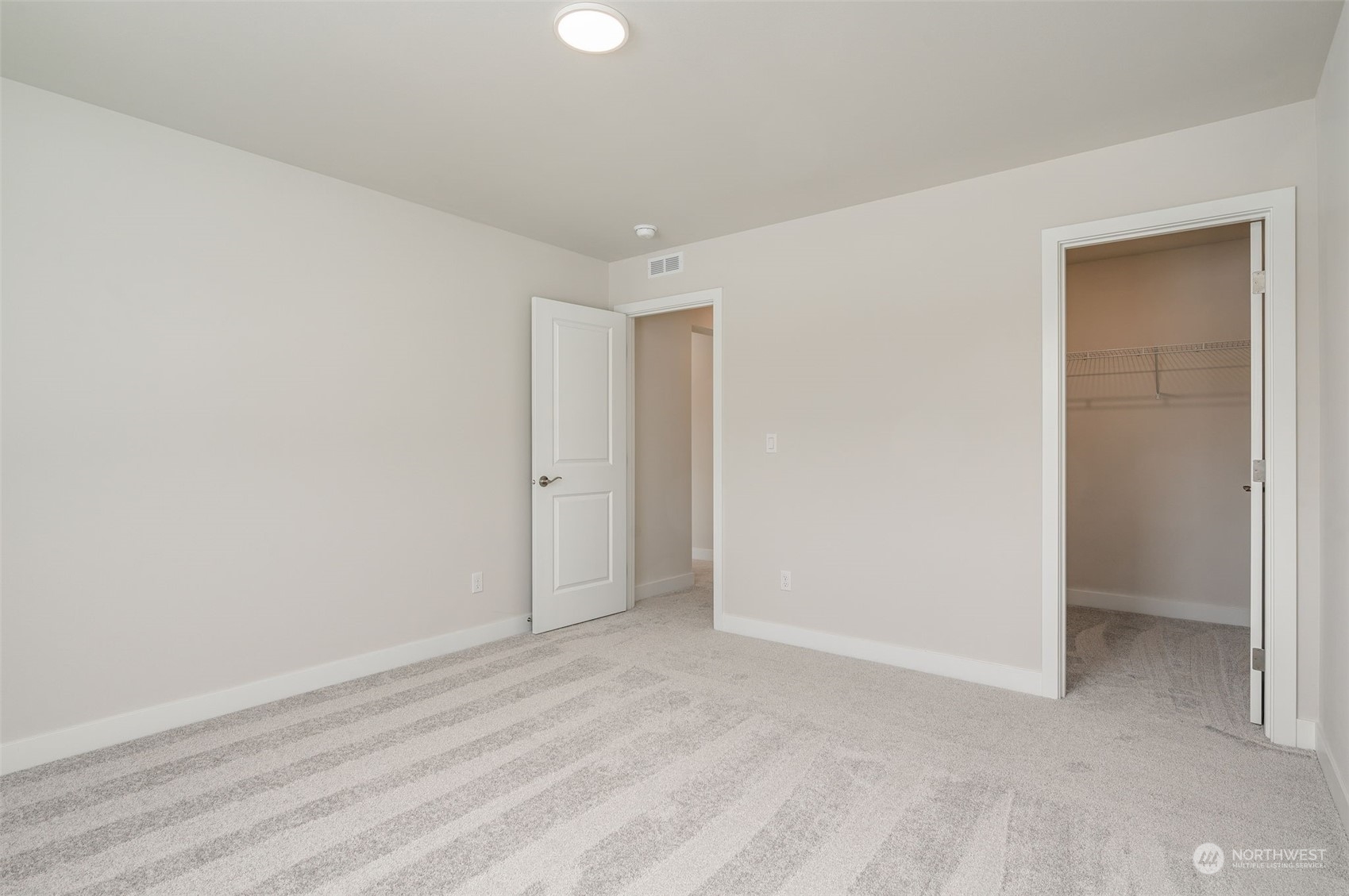 5465 Kinross Road Southwest, Unit 107 Port Orchard, WA 98367 - Photo 21 of 23 Gallery Image 21