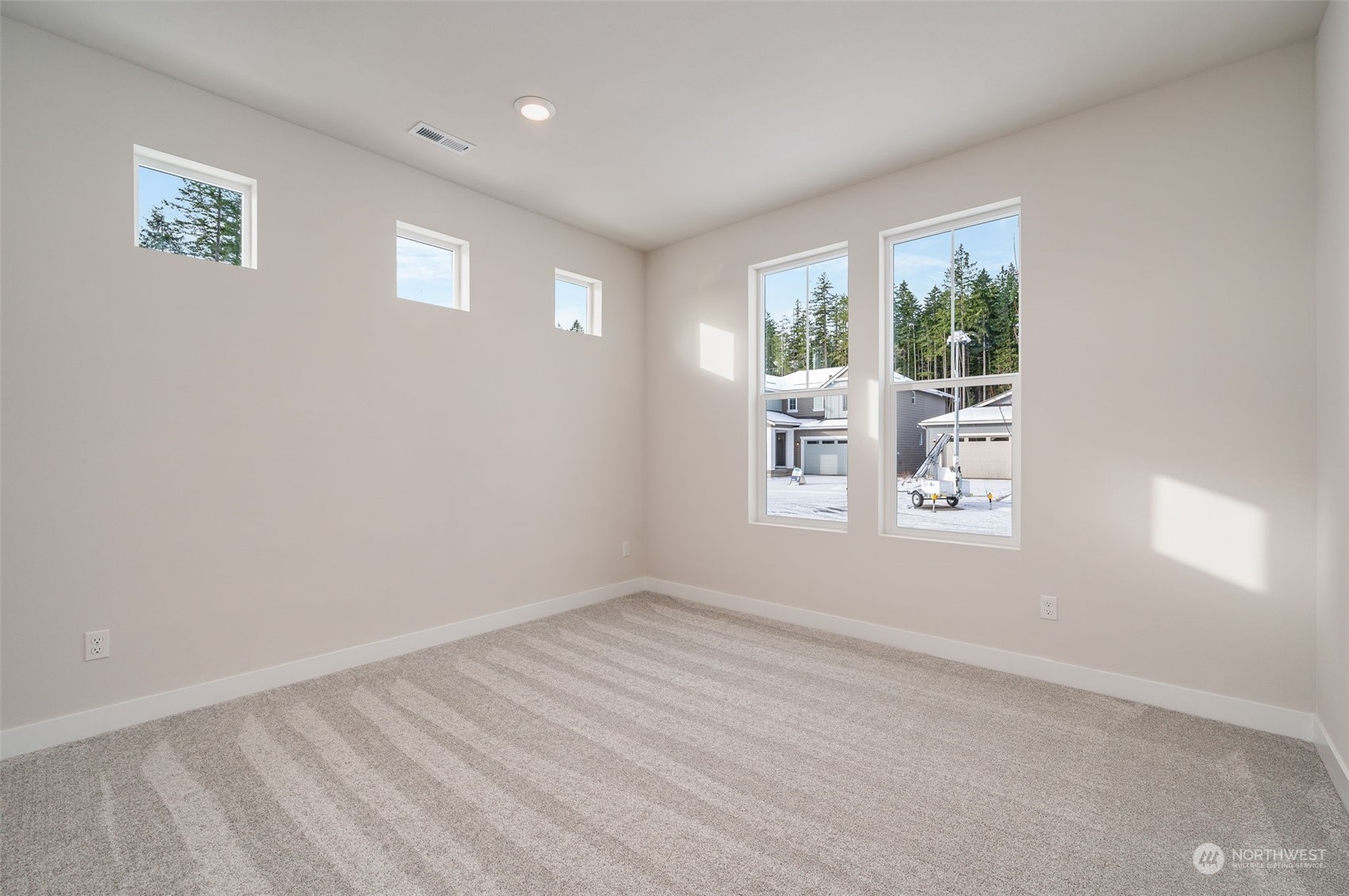 5465 Kinross Road Southwest, Unit 107 Port Orchard, WA 98367 - Photo 8 of 23 Gallery Image 8