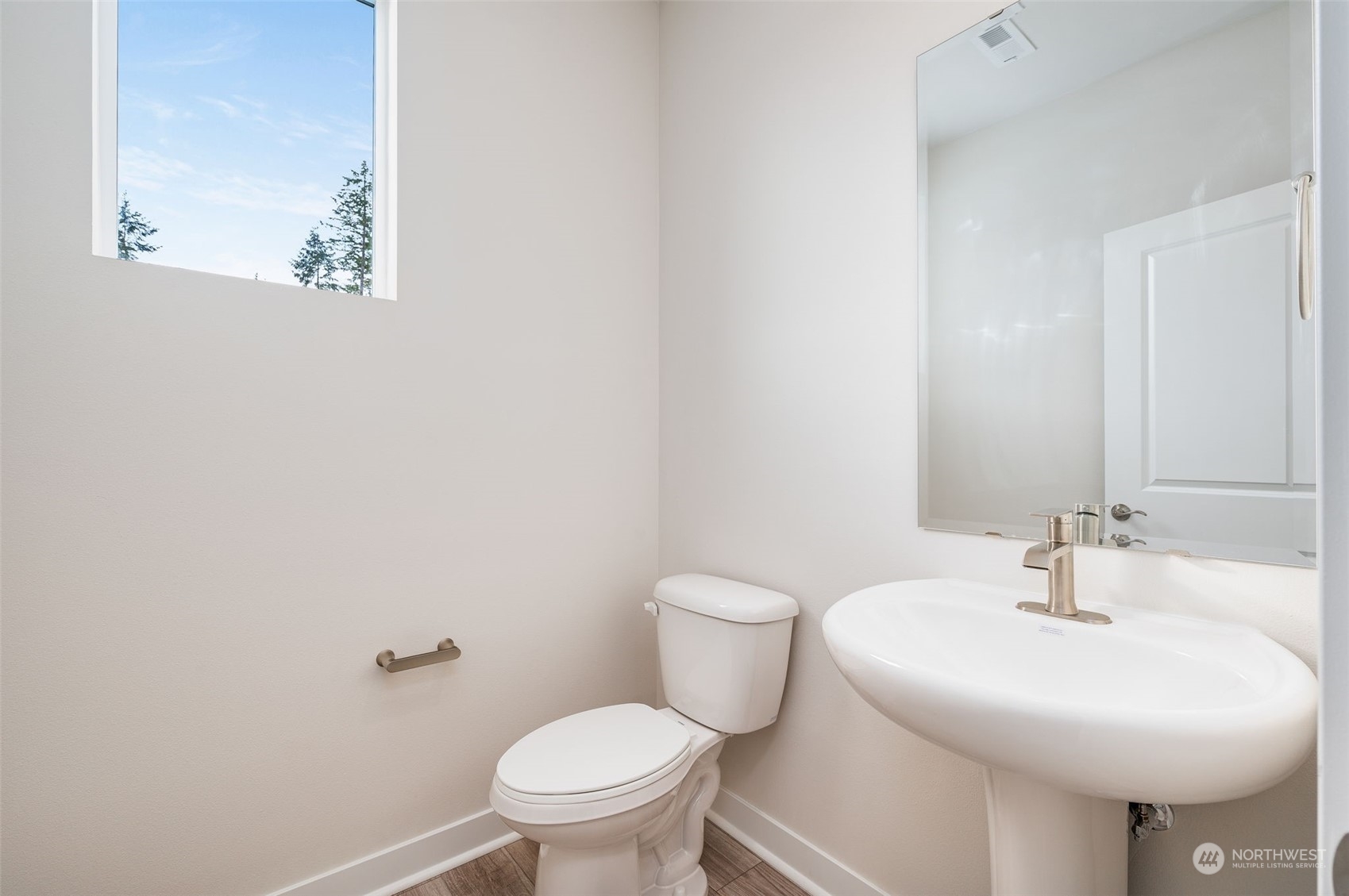 5465 Kinross Road Southwest, Unit 107 Port Orchard, WA 98367 - Photo 10 of 23 Gallery Image 10