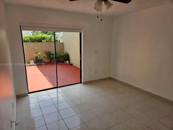 $2,800 | 6706 Southwest 152nd Court, Unit 5006, Miami, FL 33193