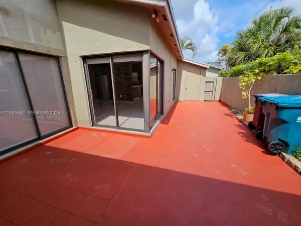 $2,800 | 6706 Southwest 152nd Court, Unit 5006, Miami, FL 33193