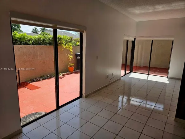 $2,800 | 6706 Southwest 152nd Court, Unit 5006, Miami, FL 33193