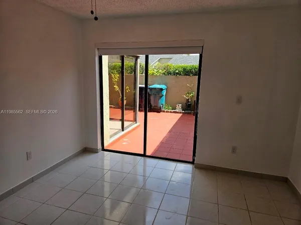 $2,800 | 6706 Southwest 152nd Court, Unit 5006, Miami, FL 33193