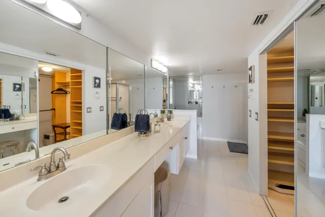 $950,000 | 2880 Northeast 14th Street Causeway, Unit 904, Pompano Beach, FL 33062