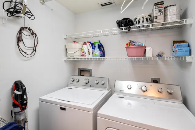 $950,000 | 2880 Northeast 14th Street Causeway, Unit 904, Pompano Beach, FL 33062