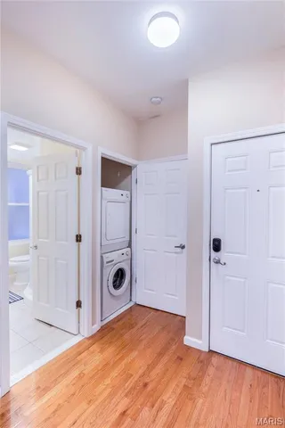 $270,000 | 6412 Alamo Avenue, Unit 1W, St. Louis, MO 63105