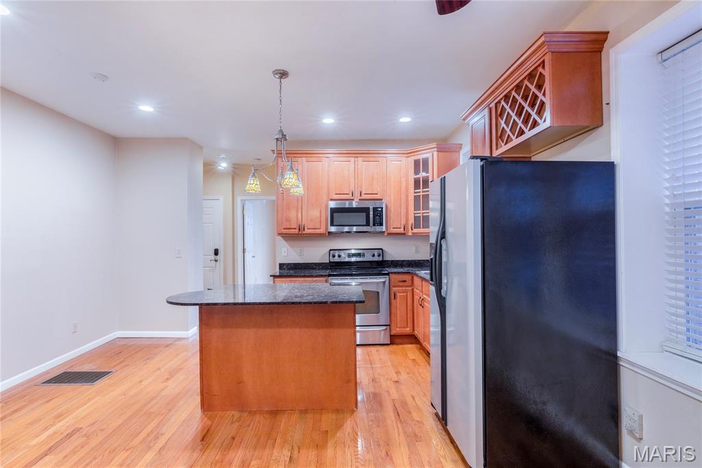 6412 Alamo Avenue, Unit 1W St. Louis, MO 63105 - Photo 6 of 23