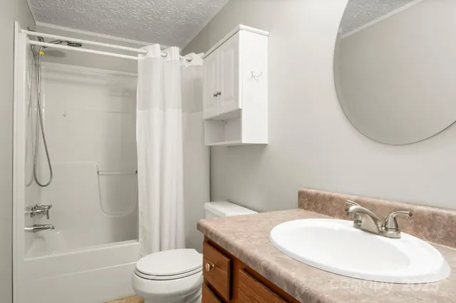 $350,000 | 3403 Hollis Road, Ellenboro, NC 28040