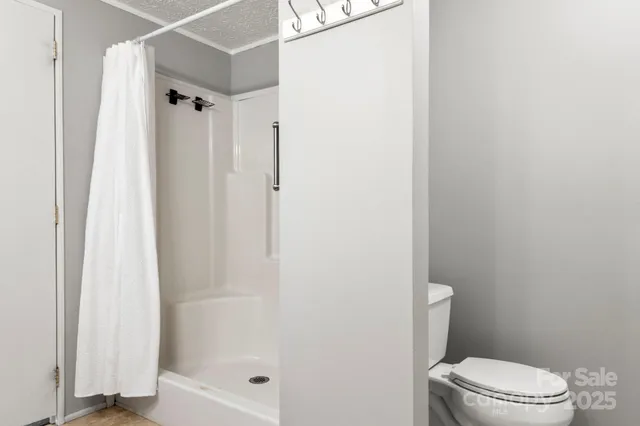 $350,000 | 3403 Hollis Road, Ellenboro, NC 28040