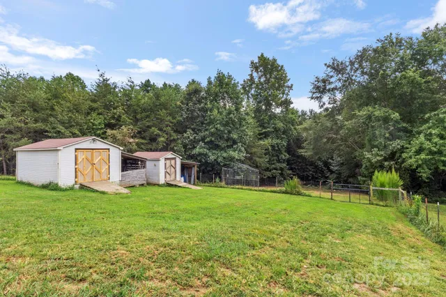 $350,000 | 3403 Hollis Road, Ellenboro, NC 28040