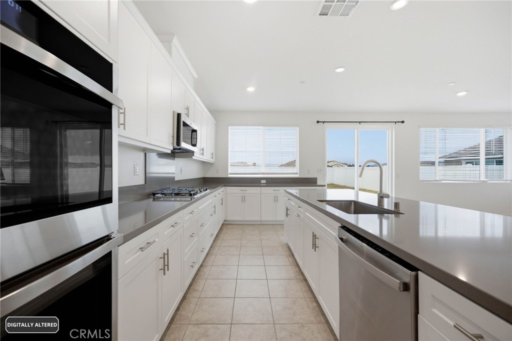 26541 Scotch Menifee, CA 92584 - Photo 10 of 55