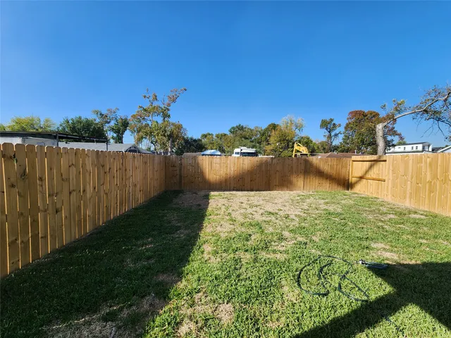 $1,975 | 7817 Beckley Street, Unit A, Houston, TX 77088