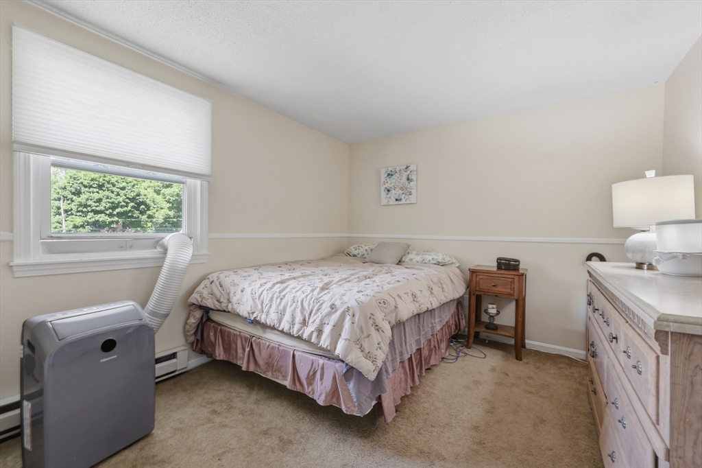 5 Dix Road Ipswich, MA 01938 - Photo 21 of 37