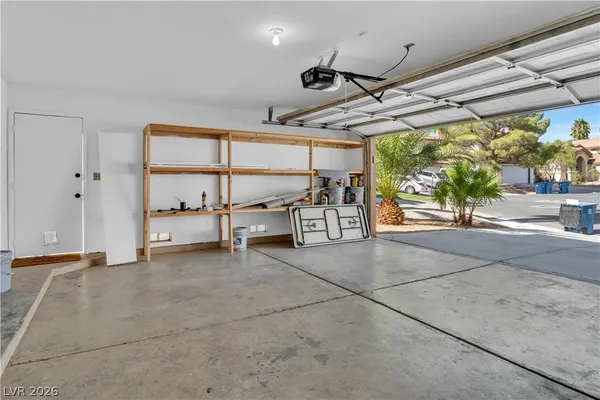 $2,250 | 5321 Tamanar Drive, Las Vegas, NV 89130